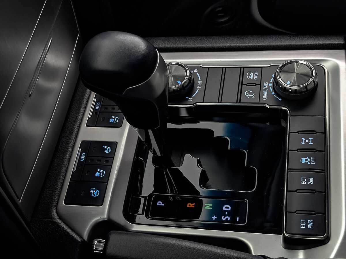 Toyota Land Cruiser, 2020 Фото №27