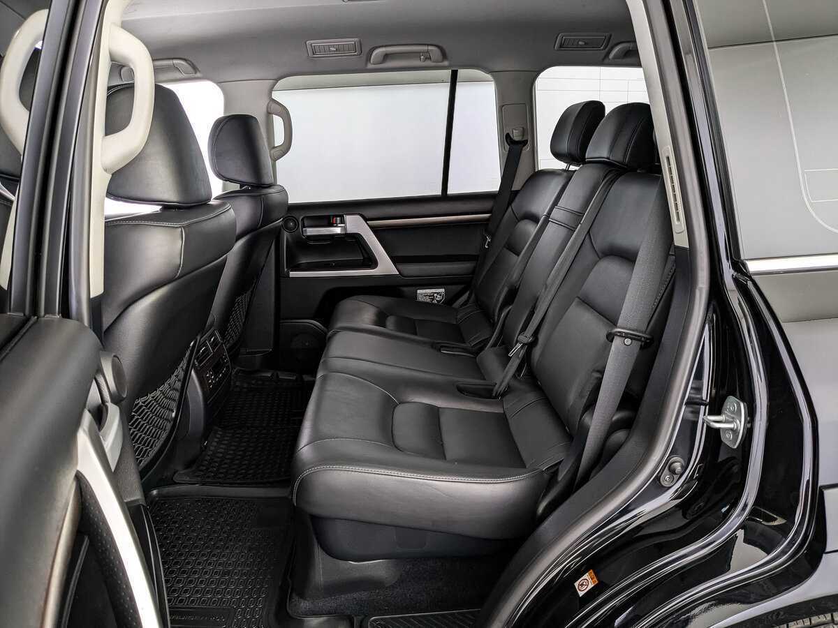 Toyota Land Cruiser, 2018 Фото №18