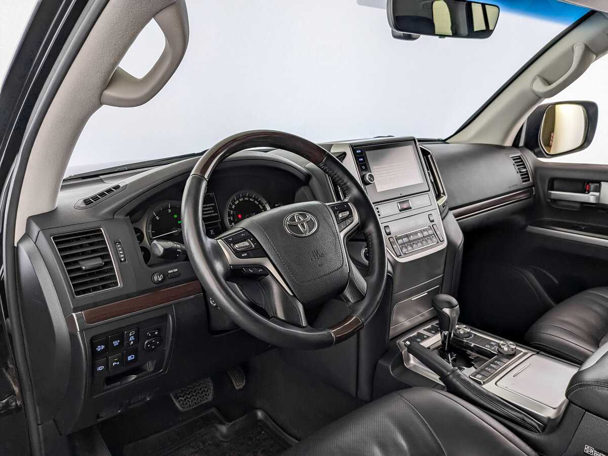 Toyota Land Cruiser, 2019 Фото №16
