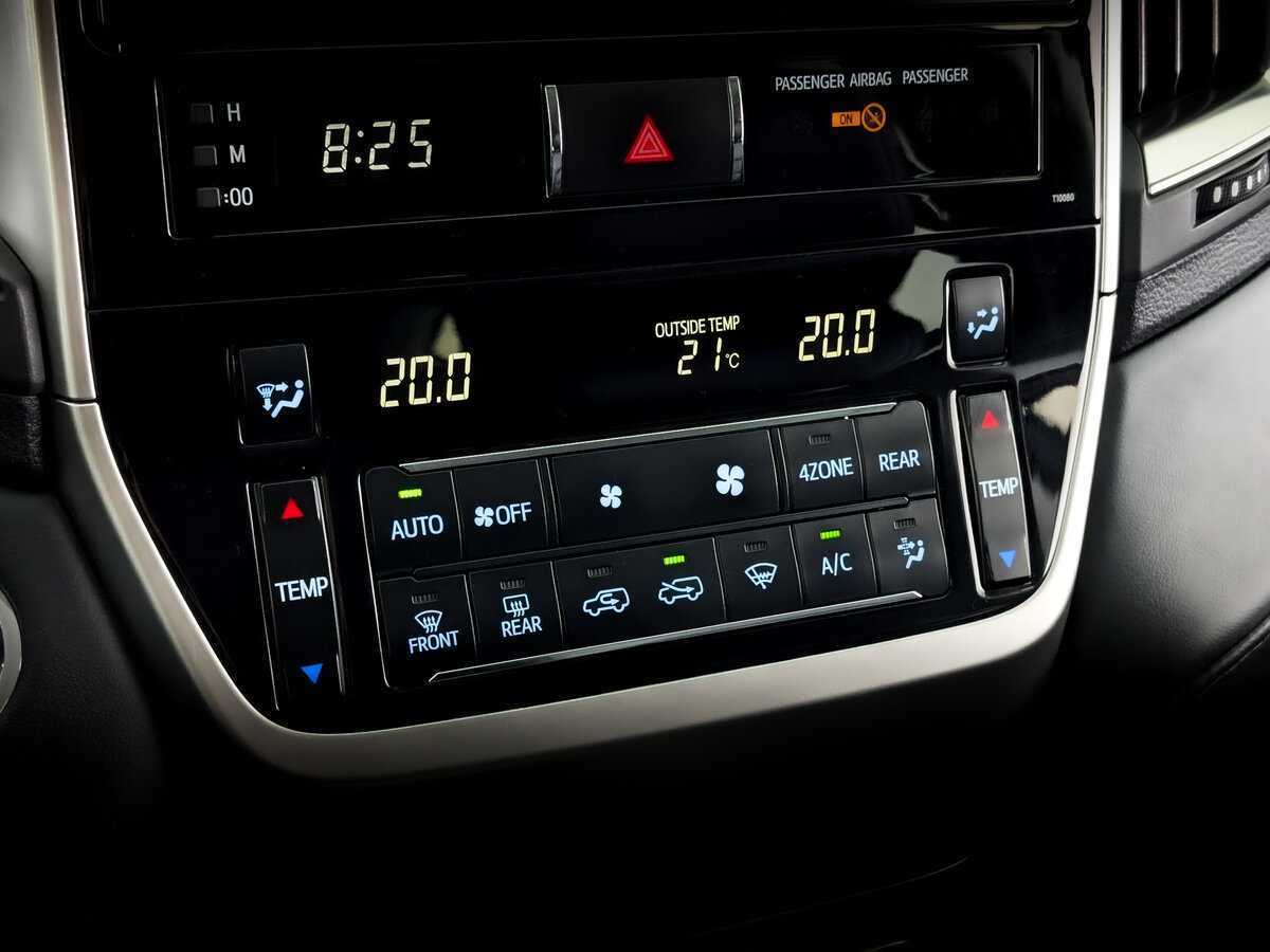 Toyota Land Cruiser, 2019 Фото №26