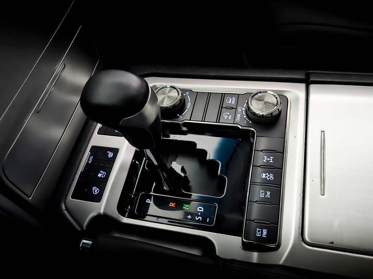 Toyota Land Cruiser, 2019 Фото №28