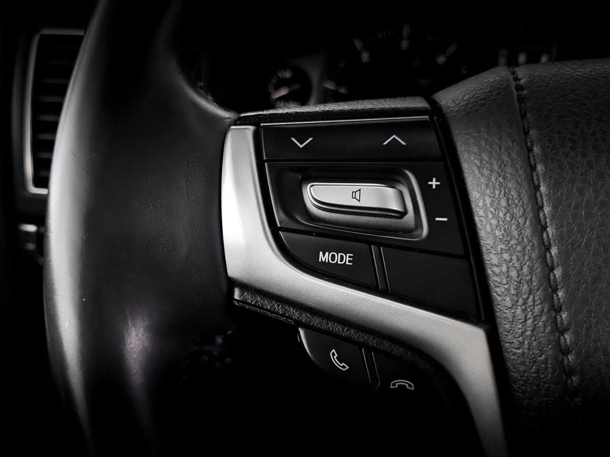 Toyota Land Cruiser, 2019 Фото №29