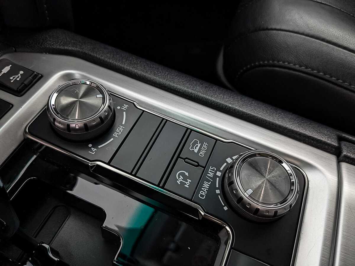 Toyota Land Cruiser, 2018 Фото №27