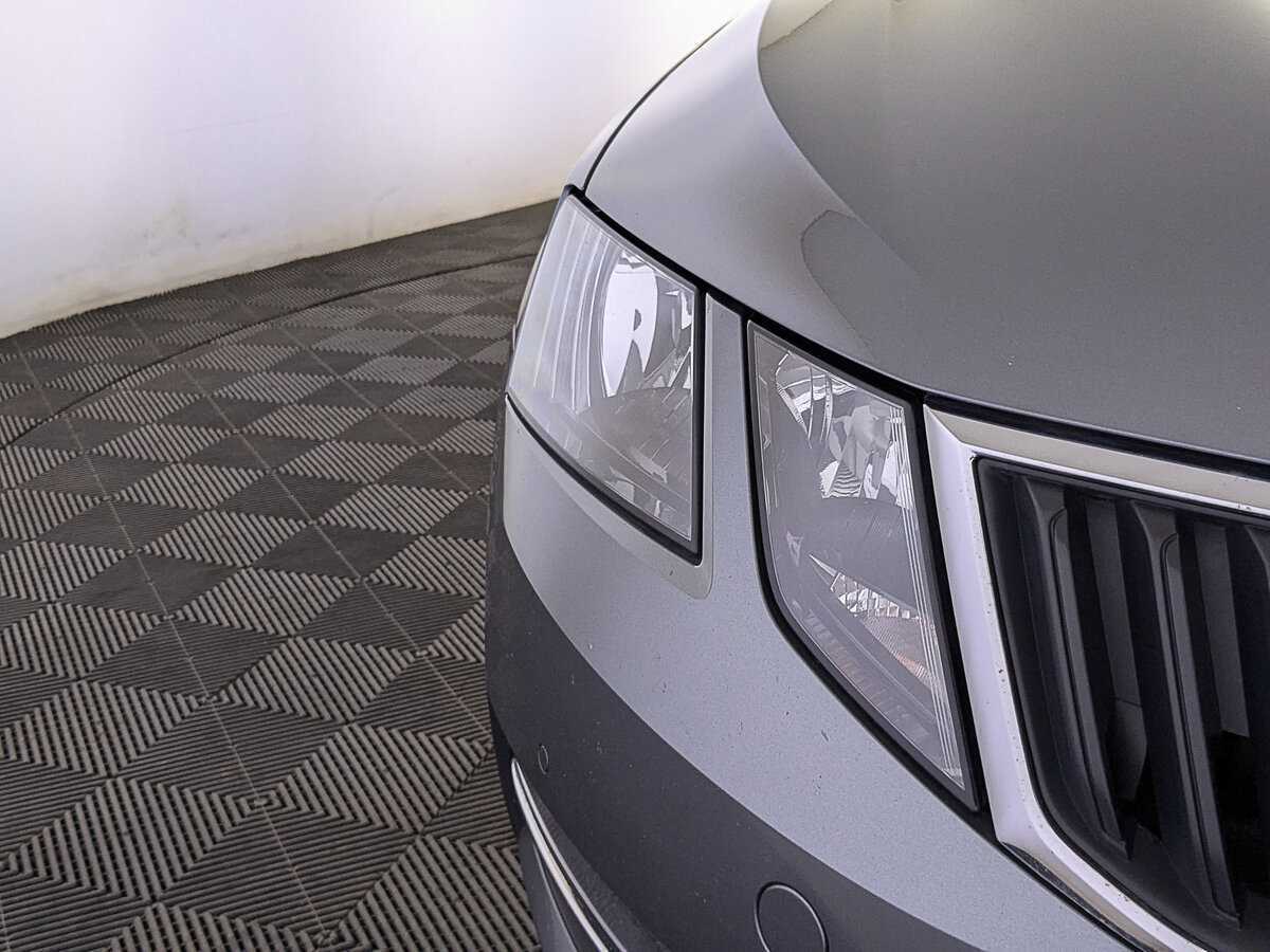 Skoda Octavia, 2018 Фото №11