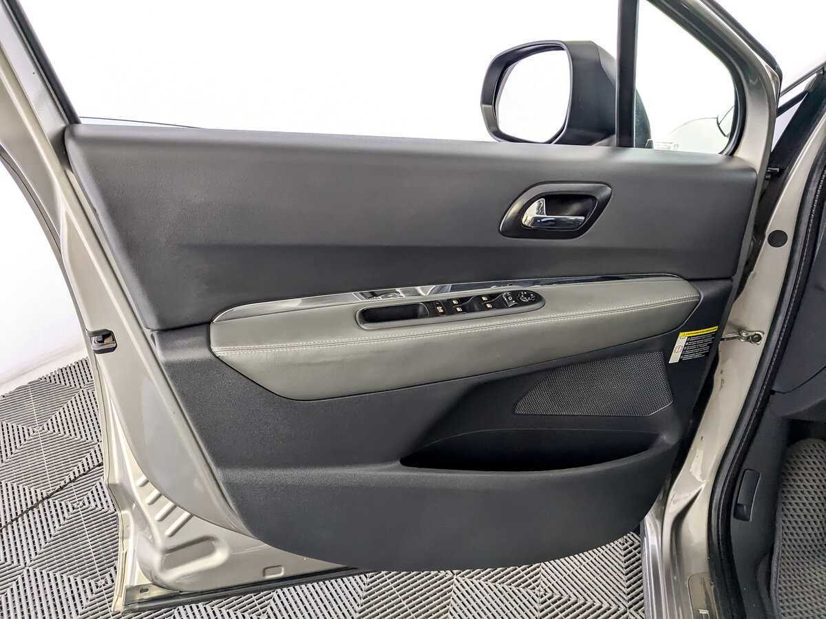 Peugeot 3008, 2012 Фото №19