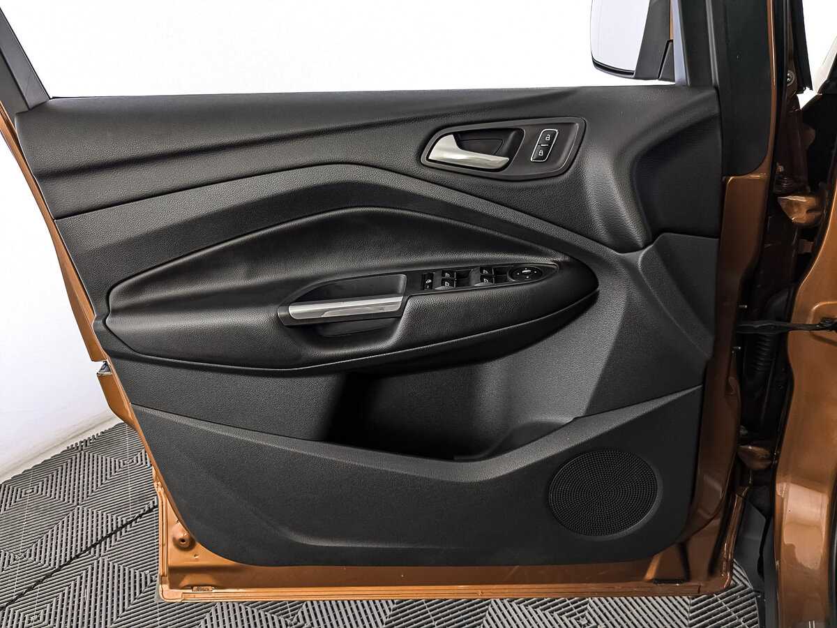 Ford Kuga, 2014 Фото №19