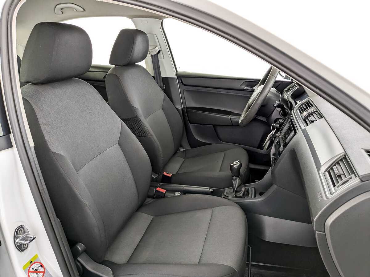 Skoda Rapid, 2017 Фото №22