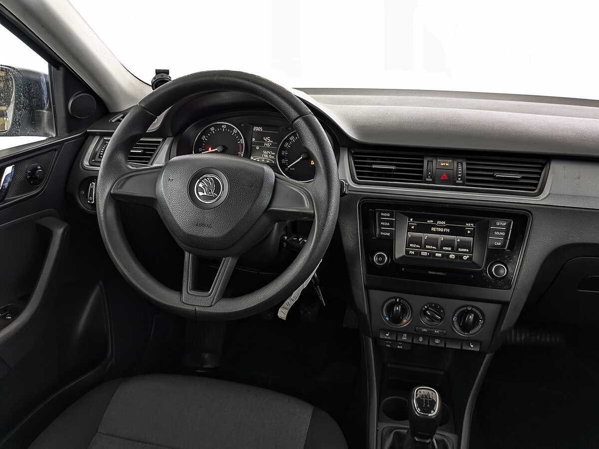 Skoda Rapid, 2017 Фото №20