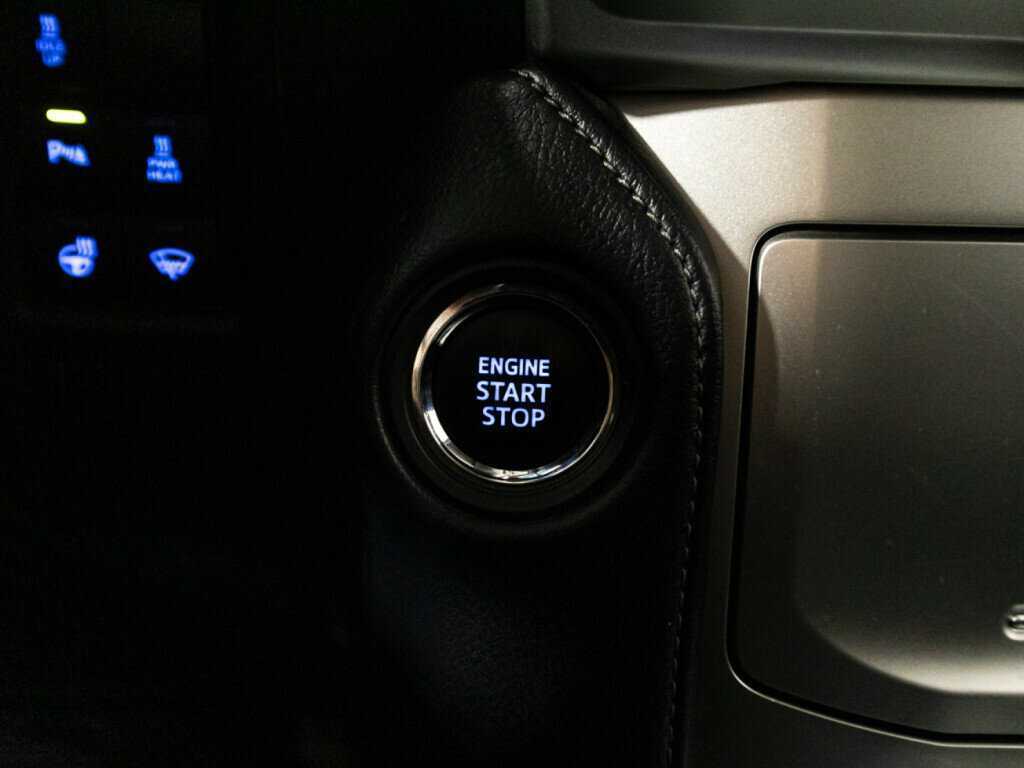 Toyota Land Cruiser Prado, 2021 Фото №18