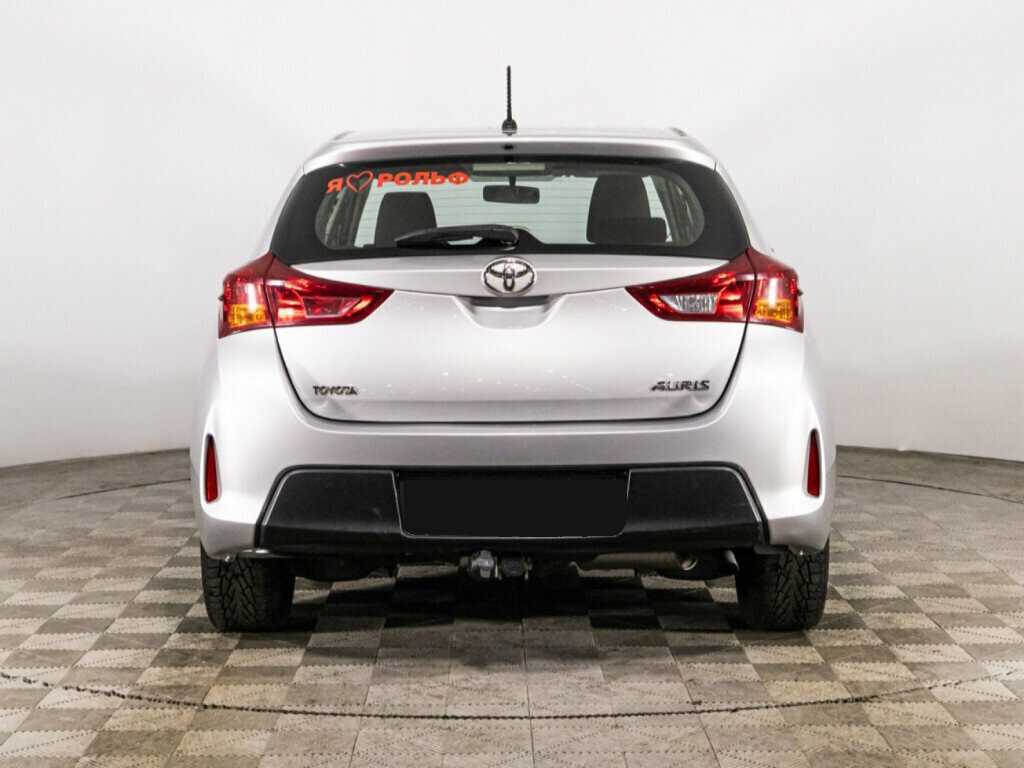 Toyota Auris, 2013 Фото №6