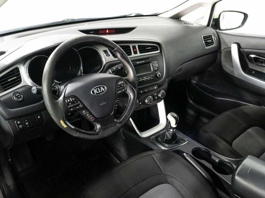 Kia Ceed, 2012 Фото №11