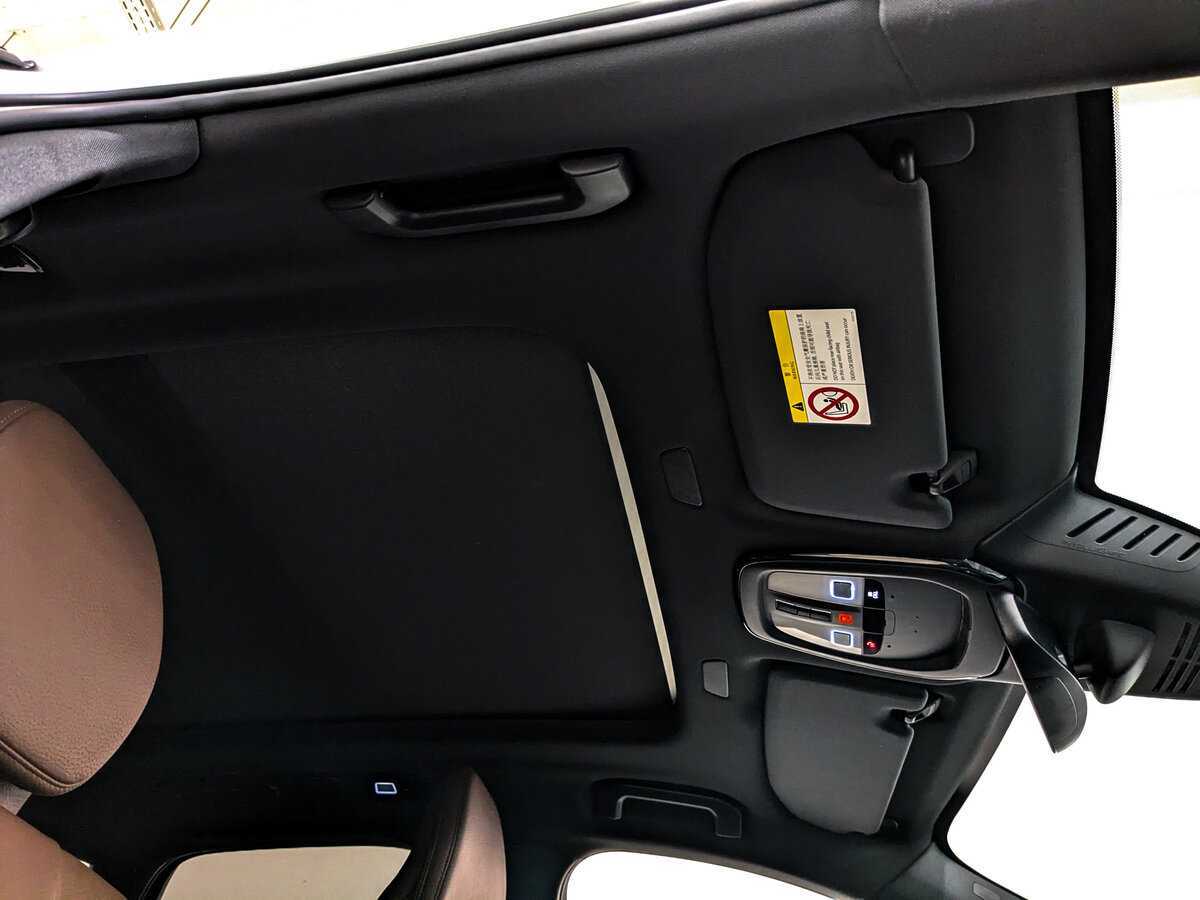 Volvo XC60, 2021 Фото №20