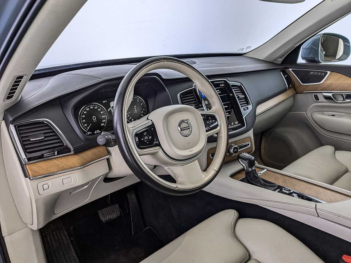 Volvo XC90, 2020 Фото №13