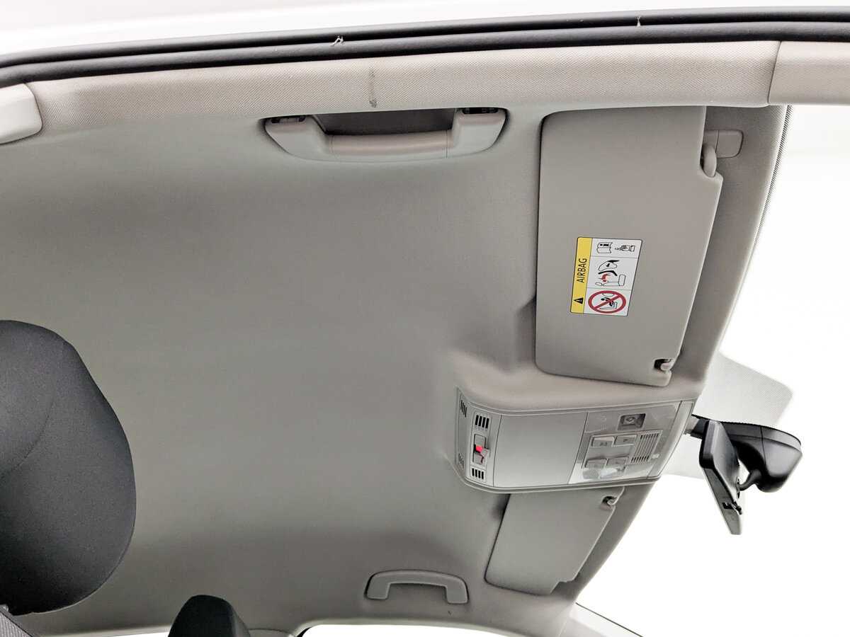 Volkswagen Tiguan, 2021 Фото №22