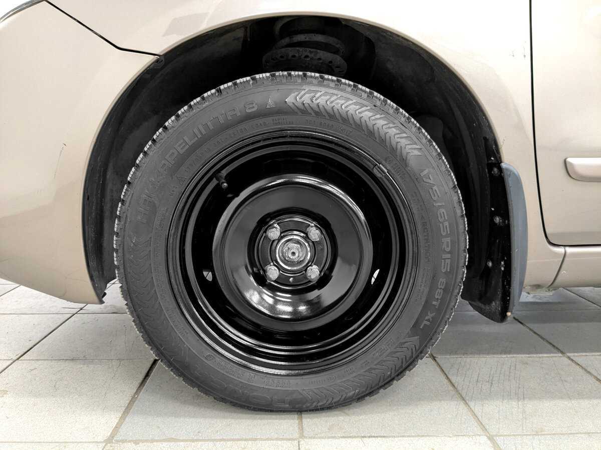 Nissan Note, 2013 Фото №18