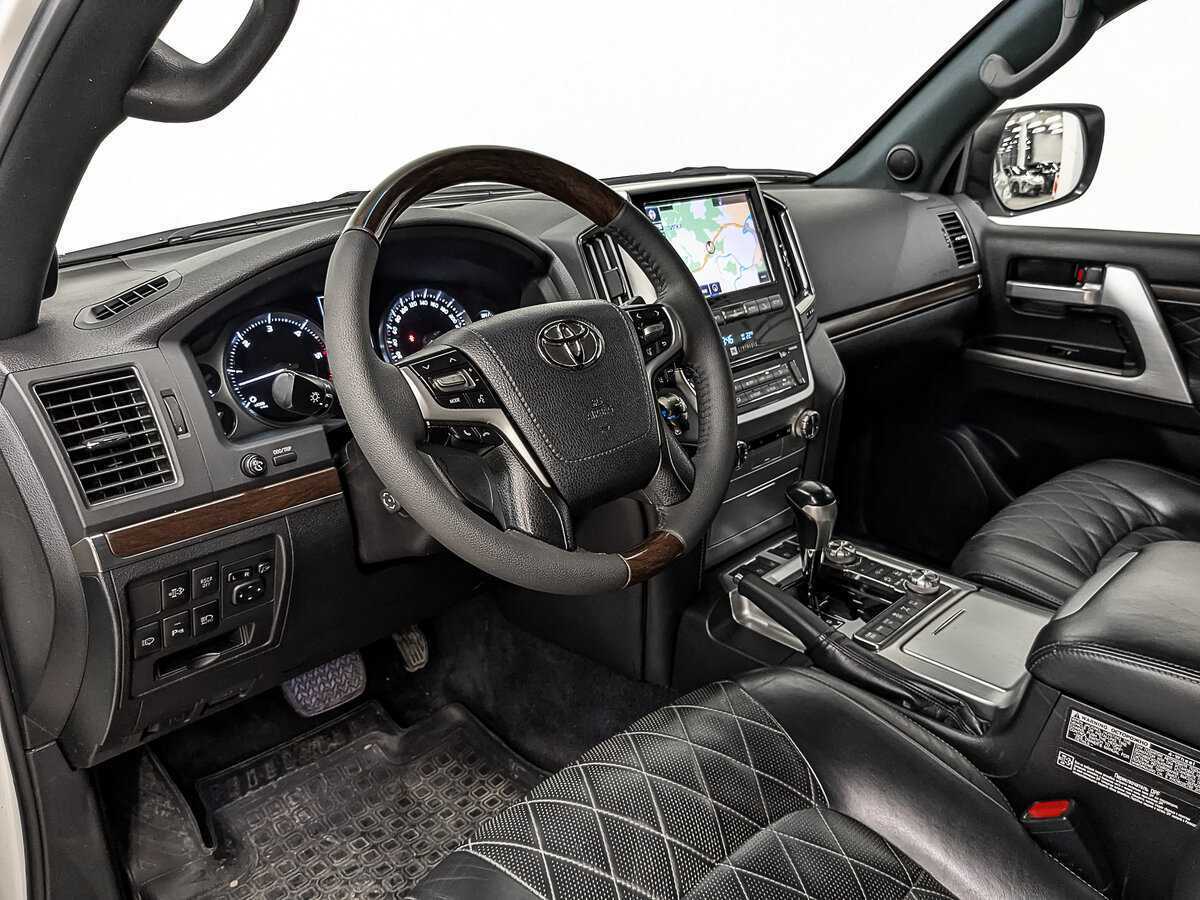 Toyota Land Cruiser, 2017 Фото №12