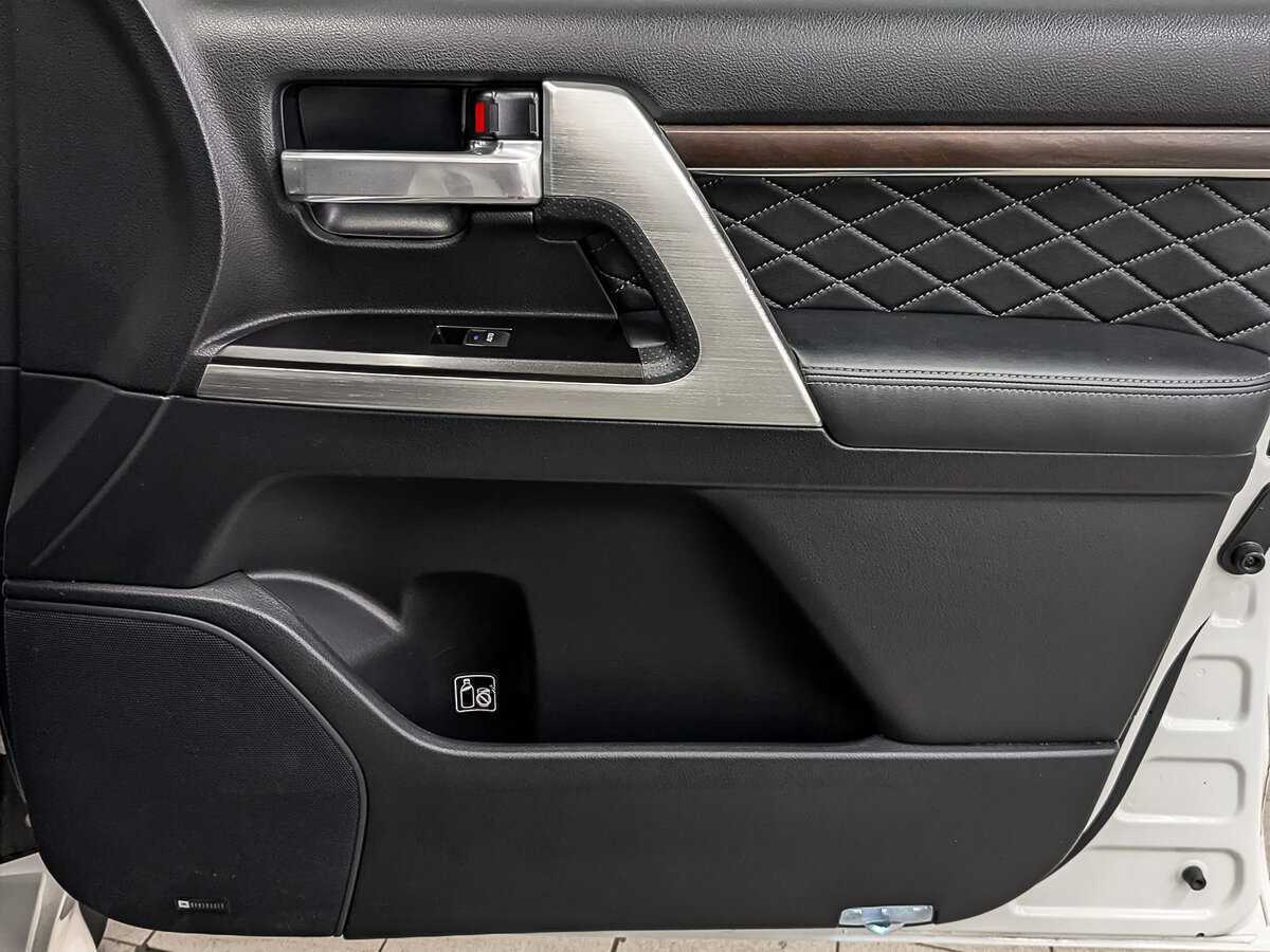 Toyota Land Cruiser, 2017 Фото №22