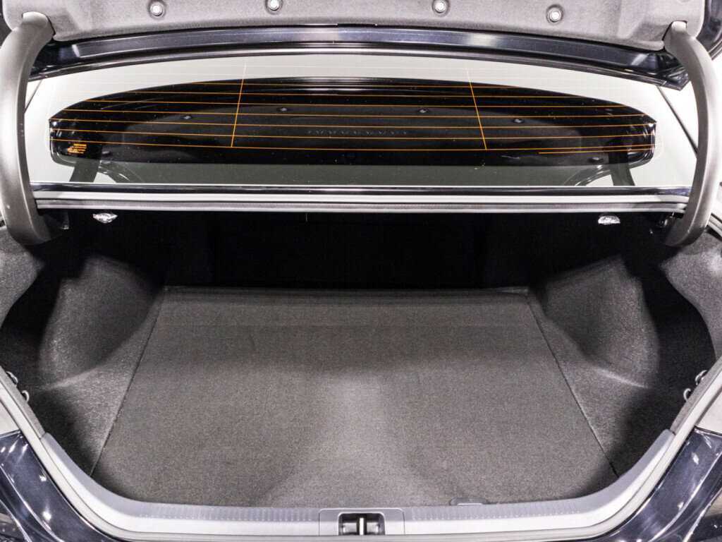 Toyota Camry, 2021 Фото №15