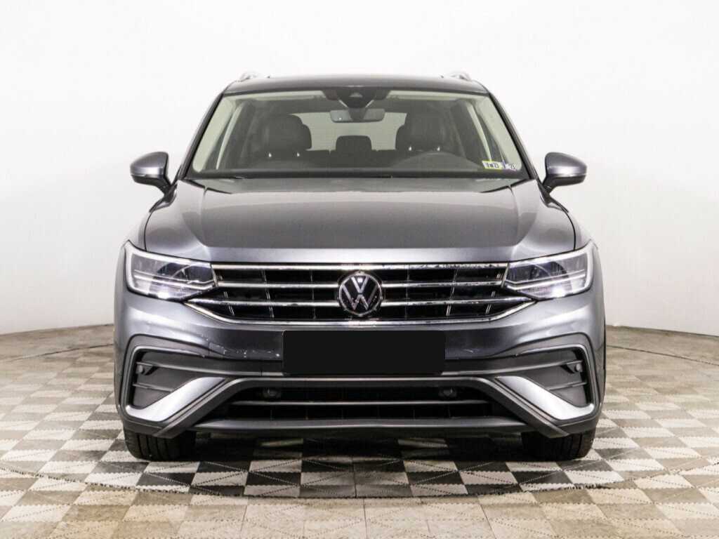 Volkswagen Tiguan, 2022 - 29 038 км. | Фото №2