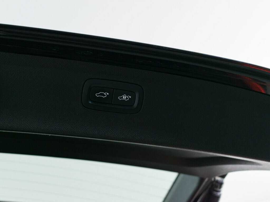 Volvo XC90, 2018 Фото №10