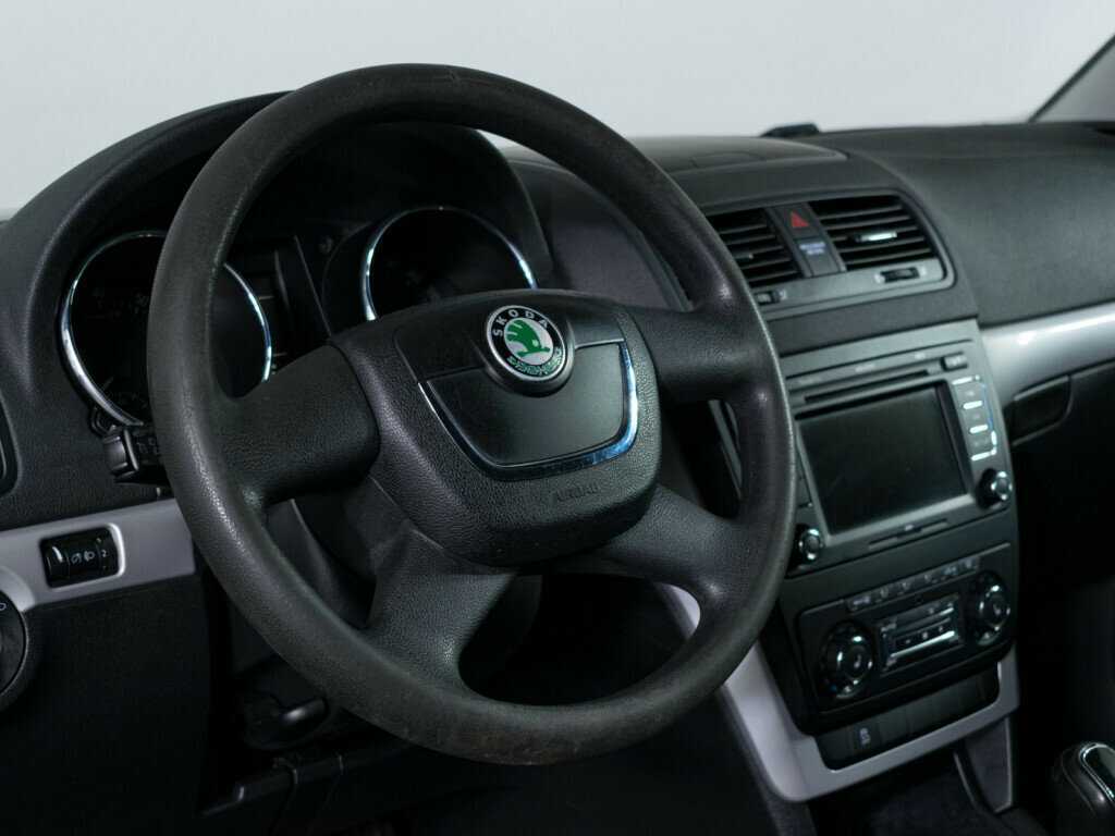 Skoda Yeti, 2011 Фото №12