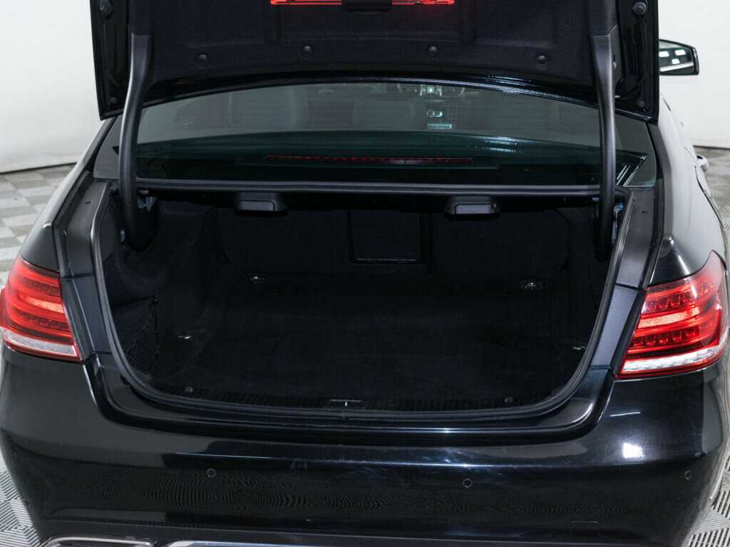 Mercedes-Benz E-Класс 300, 2013 Фото №7