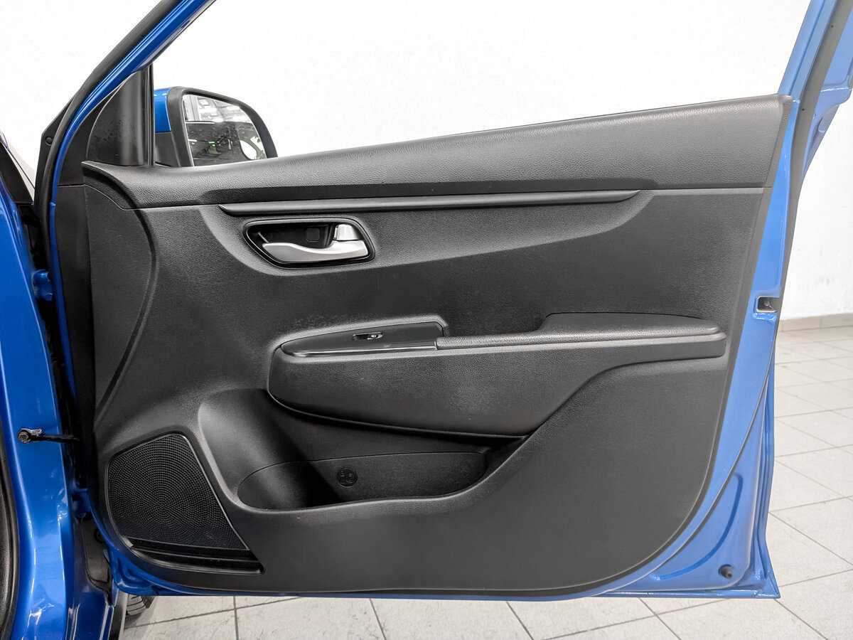 Kia Rio X-Line, 2020 Фото №21