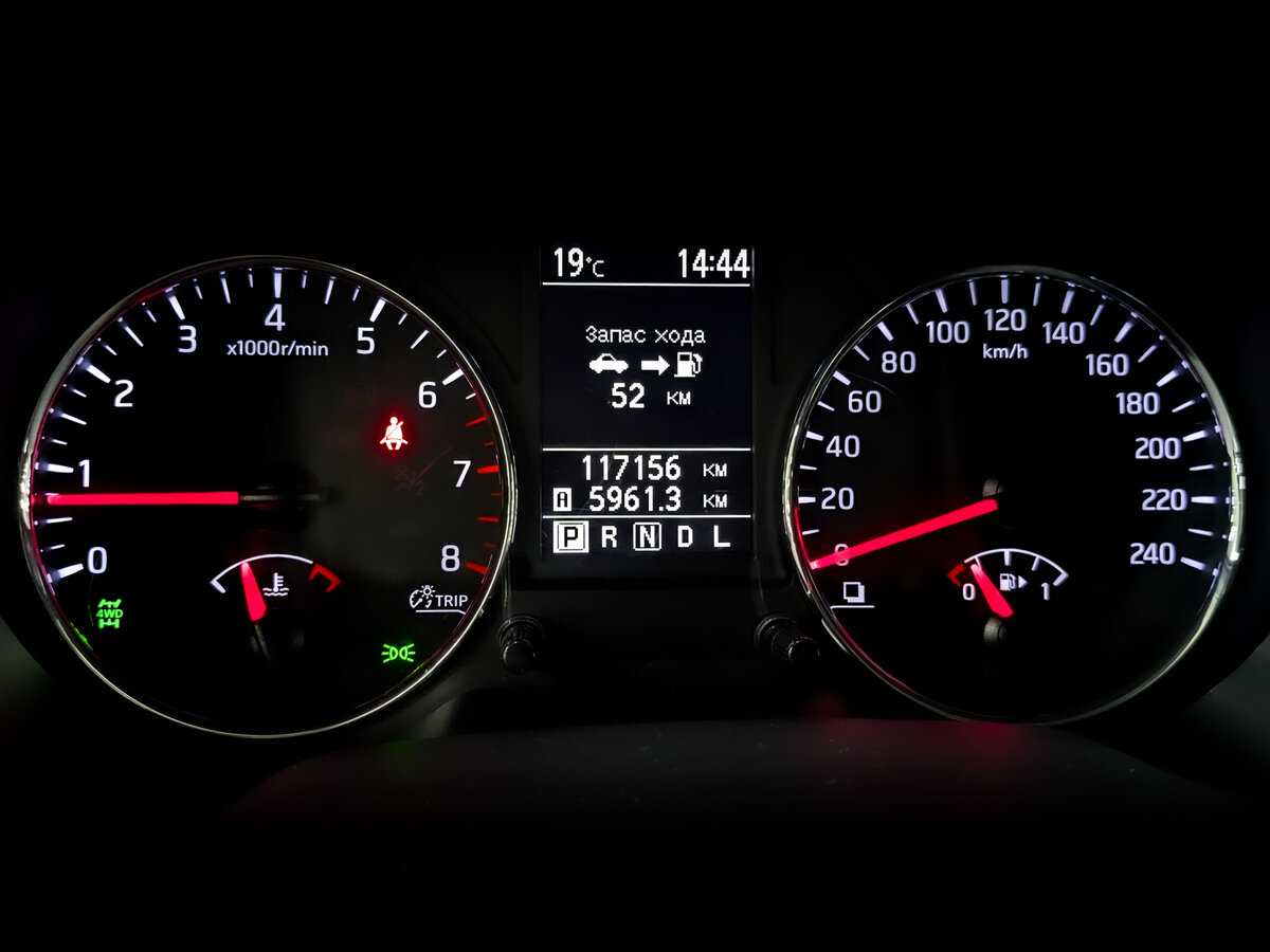 Nissan X-Trail, 2014 Фото №12