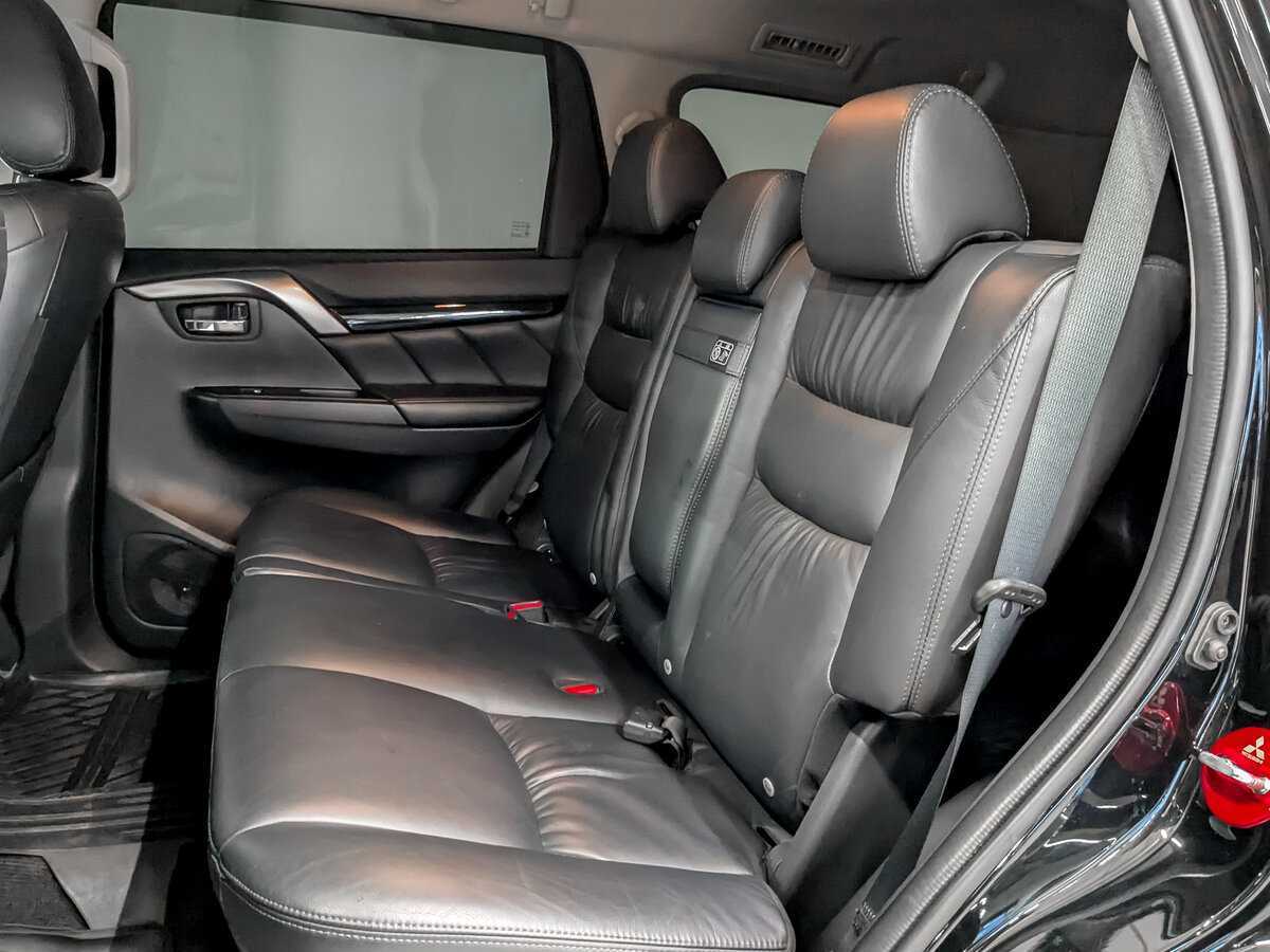 Mitsubishi Pajero Sport, 2019 Фото №12