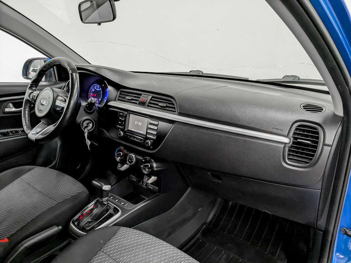 Kia Rio X-Line, 2020 Фото №11