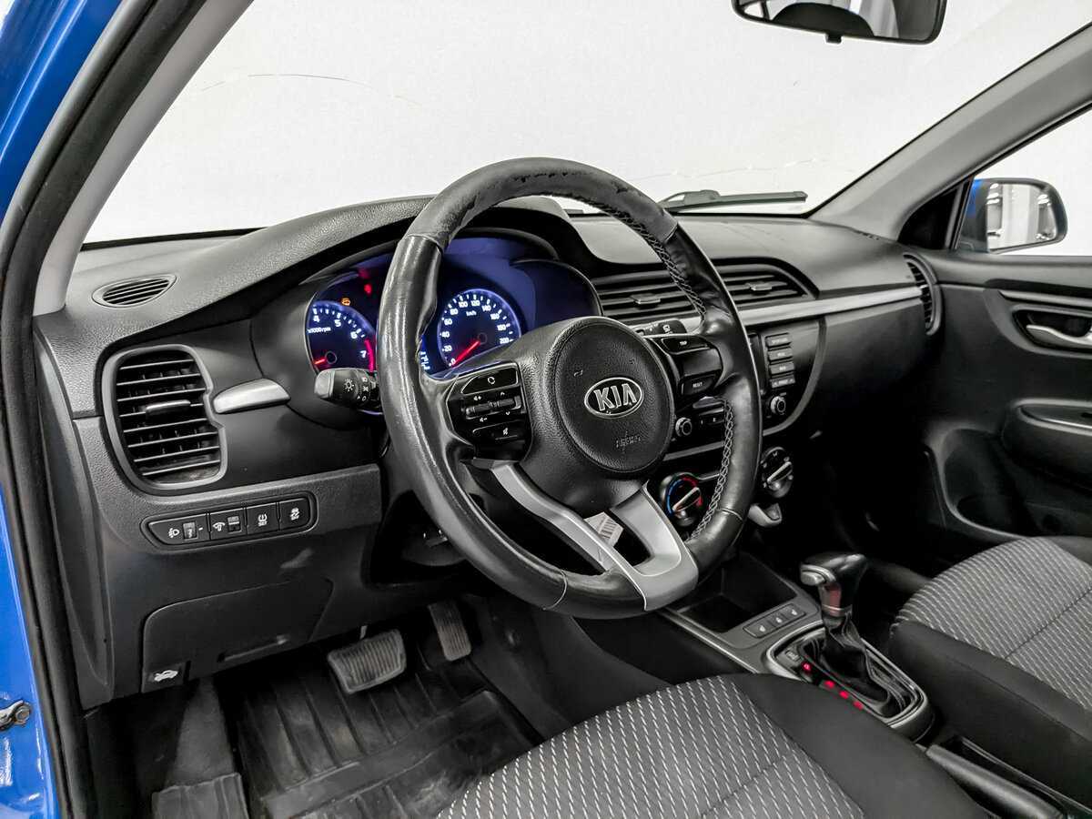 Kia Rio X-Line, 2020 Фото №16