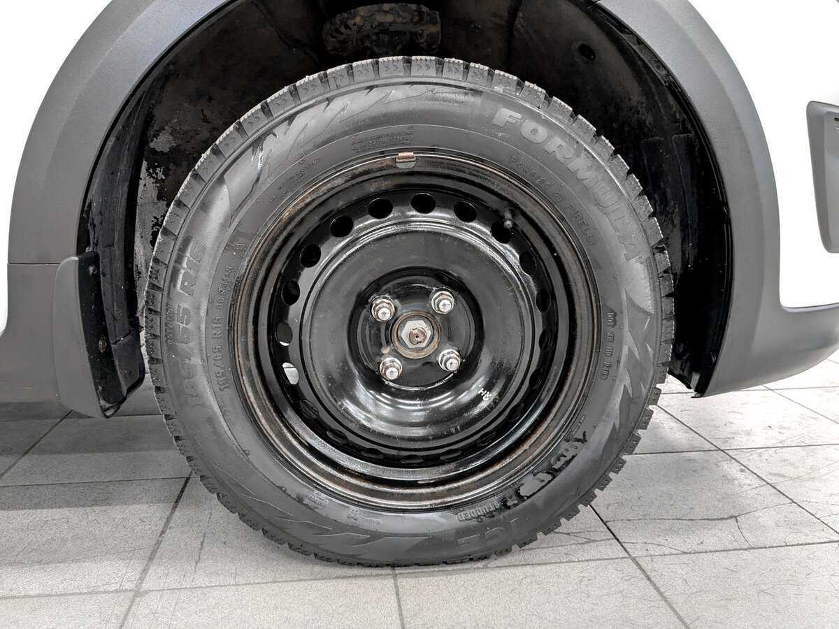 Kia Rio X-Line, 2019 Фото №18