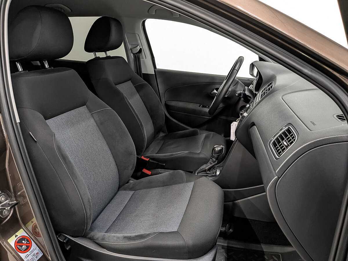 Volkswagen Polo, 2011 Фото №21