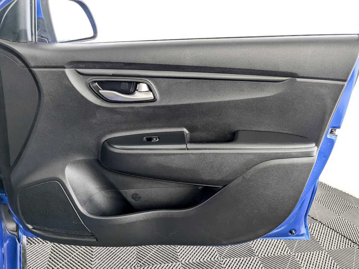 Kia Rio X-Line, 2019 Фото №22