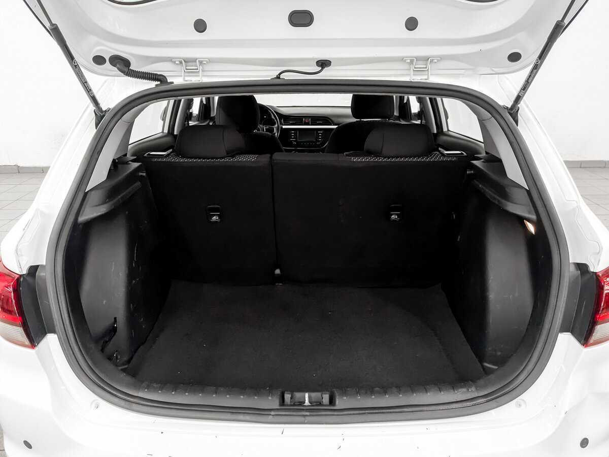 Kia Rio X-Line, 2020 Фото №10