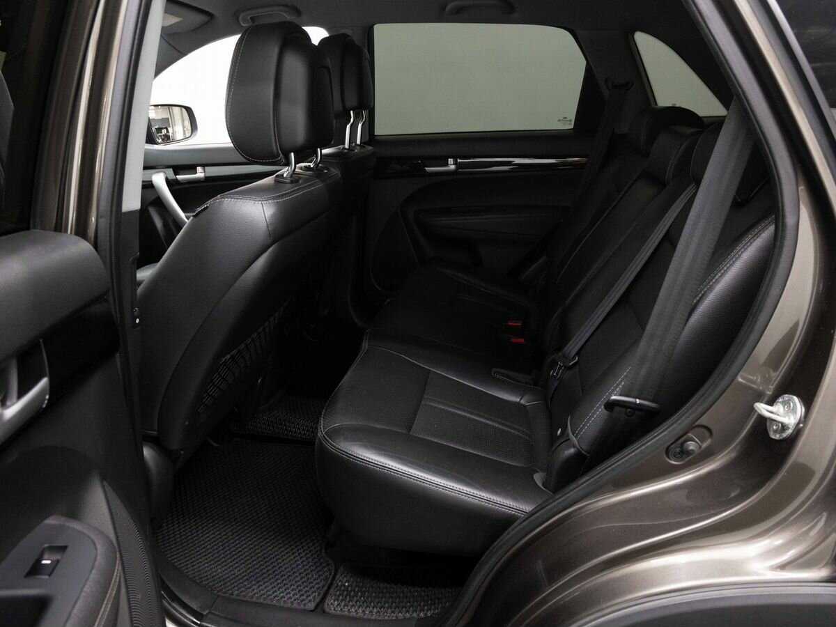 Kia Sorento, 2010 Фото №9