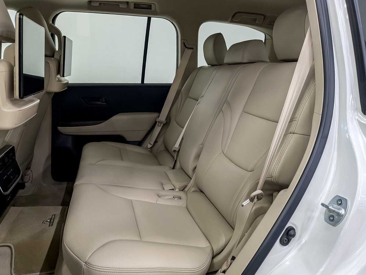 Toyota Land Cruiser, 2022 Фото №12