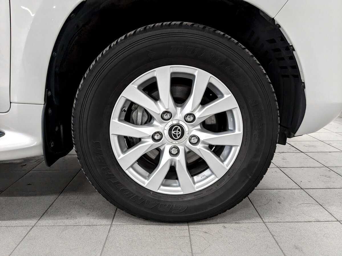 Toyota Land Cruiser, 2020 Фото №18