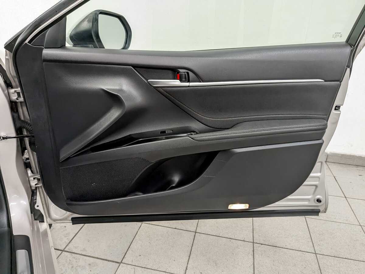 Toyota Camry, 2022 Фото №26