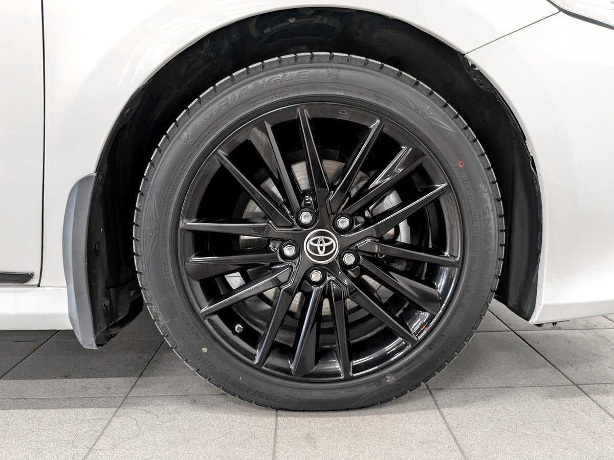 Toyota Camry, 2022 Фото №18