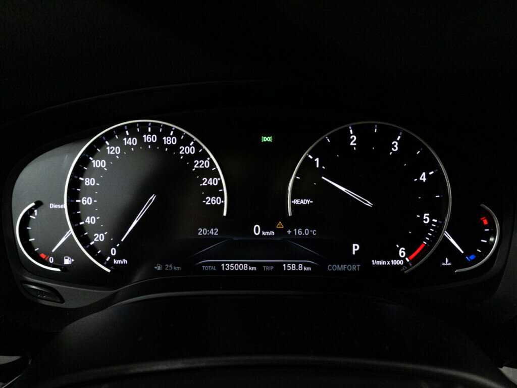 BMW 5 серии 520d, 2019 Фото №12