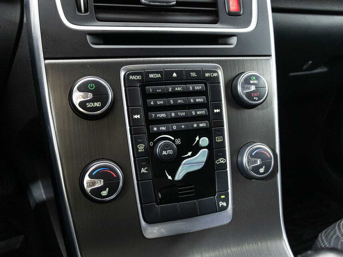 Volvo S60, 2011 Фото №17