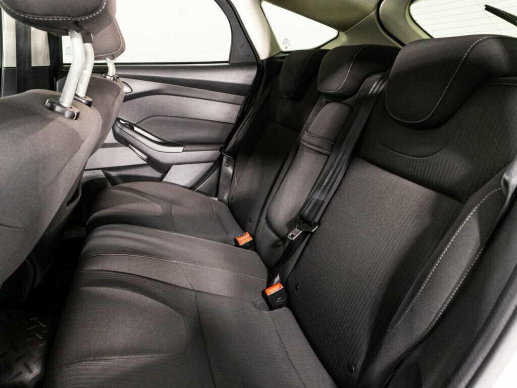 Ford Focus, 2011 Фото №10