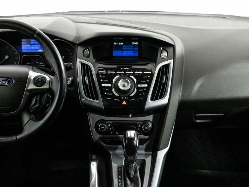 Ford Focus, 2011 Фото №14
