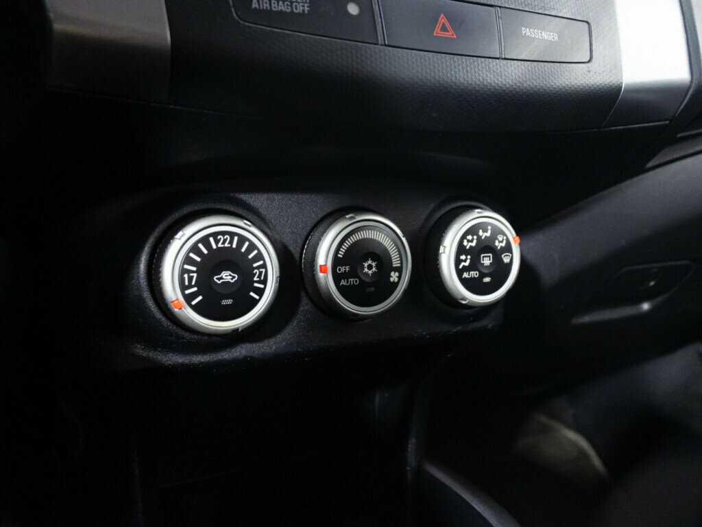 Mitsubishi Outlander, 2008 Фото №13