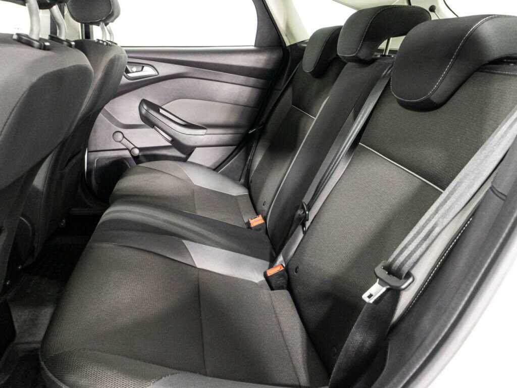 Ford Focus, 2011 Фото №10