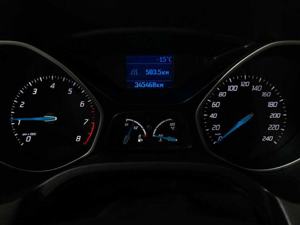 Ford Focus, 2011 Фото №12