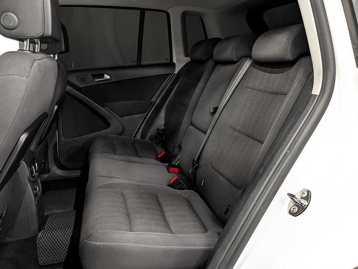Volkswagen Tiguan, 2013 Фото №16
