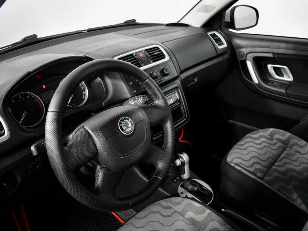 Skoda Fabia, 2009 Фото №9