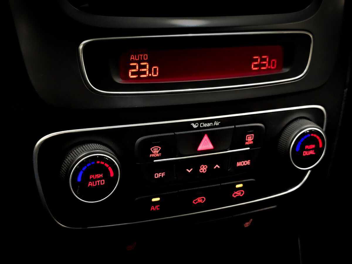 Kia Sorento, 2017 Фото №23